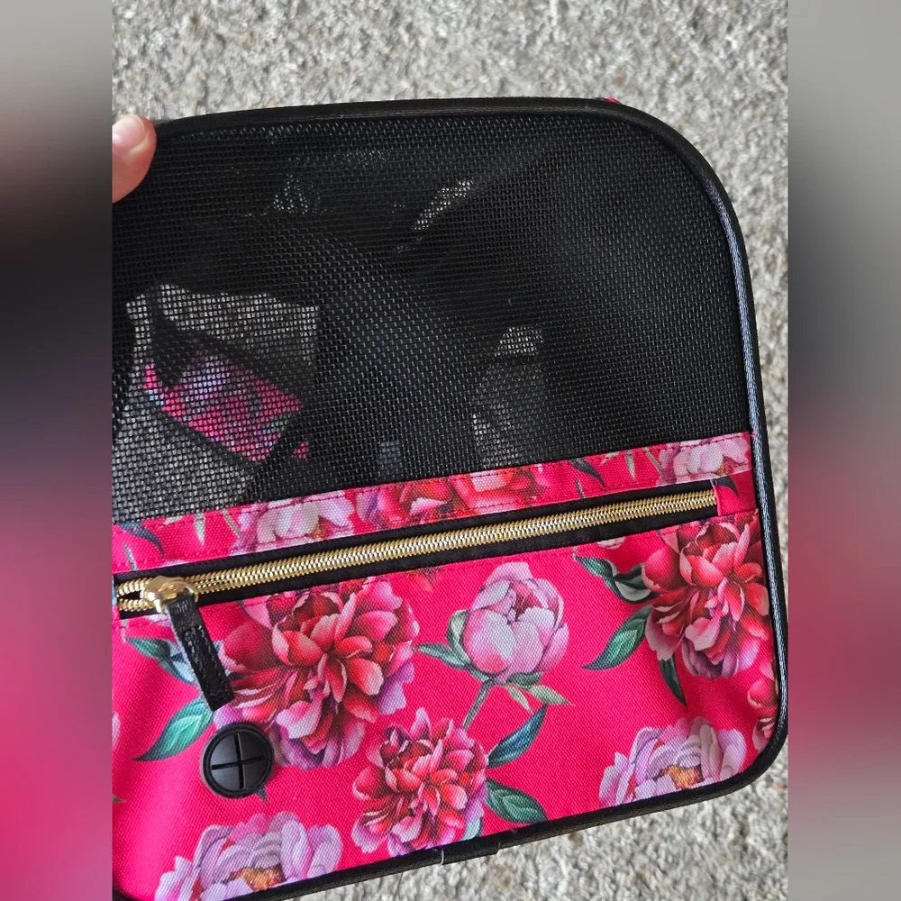 Betsey Johnson floral pet carrier NWT